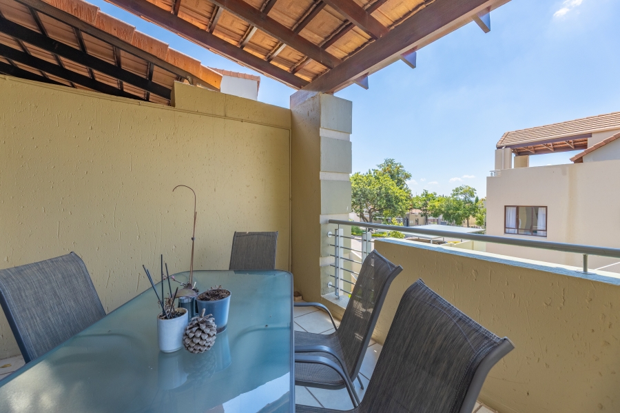2 Bedroom Property for Sale in Broadacres Gauteng