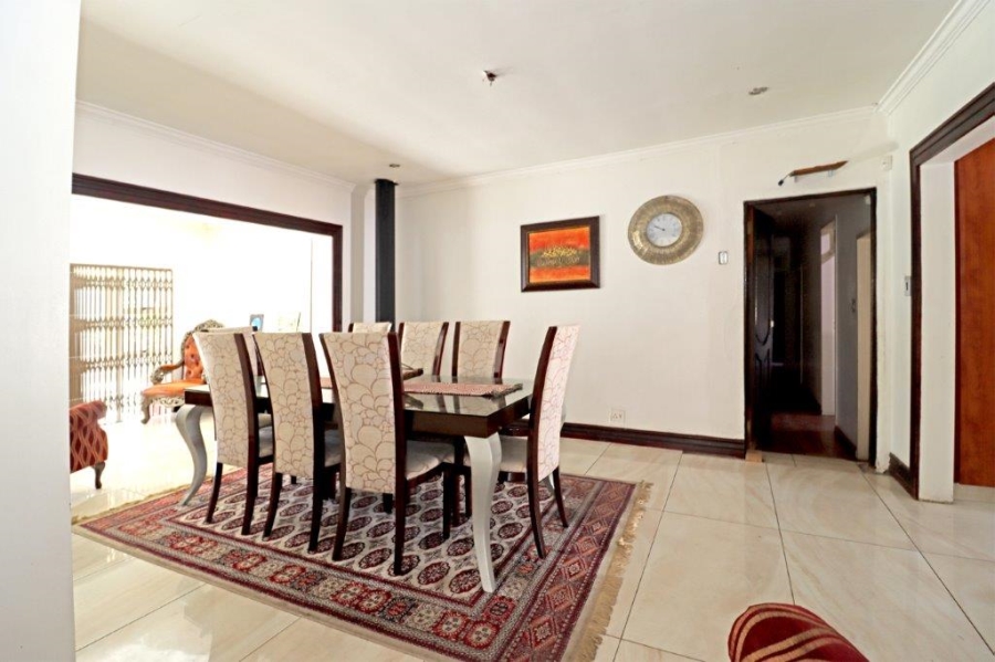 5 Bedroom Property for Sale in Lyndhurst Gauteng