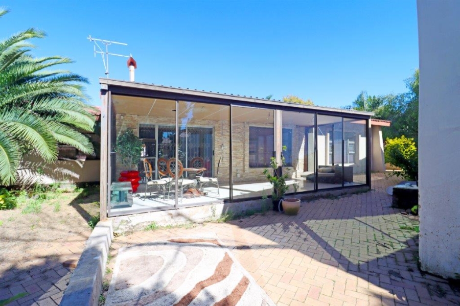 5 Bedroom Property for Sale in Lyndhurst Gauteng