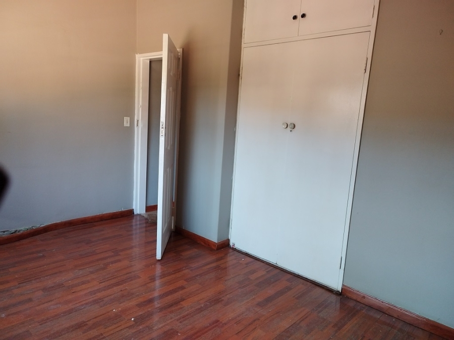 5 Bedroom Property for Sale in Brackenhurst Gauteng