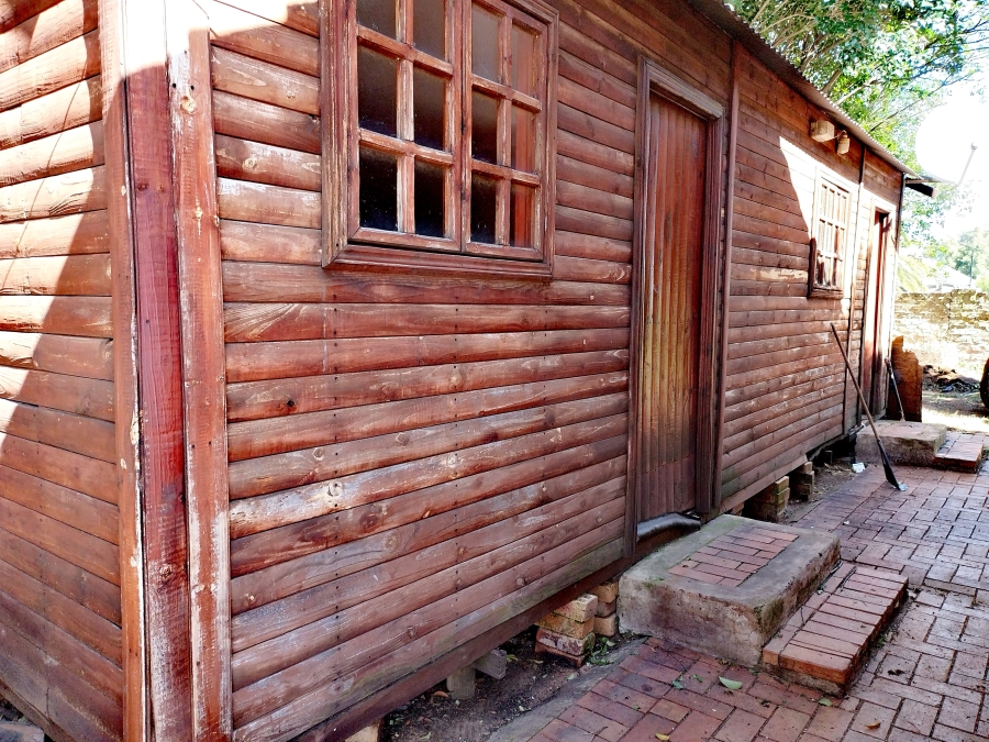 5 Bedroom Property for Sale in Brackenhurst Gauteng