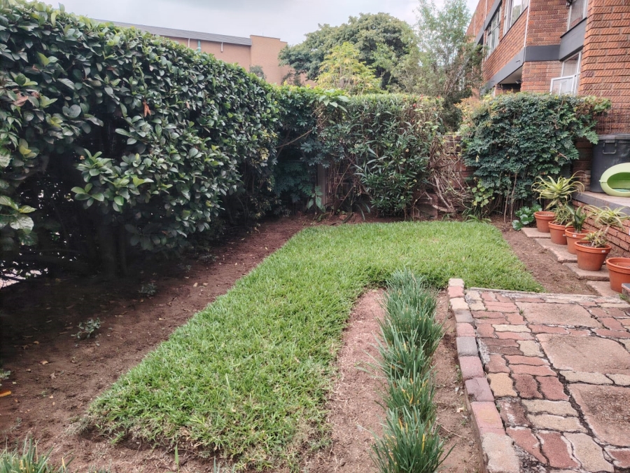 2 Bedroom Property for Sale in Halfway House Gauteng