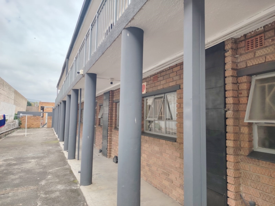 2 Bedroom Property for Sale in Halfway House Gauteng