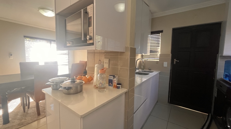 4 Bedroom Property for Sale in Bassonia Gauteng