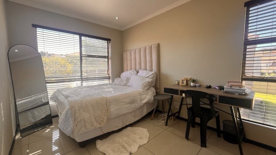 4 Bedroom Property for Sale in Bassonia Gauteng