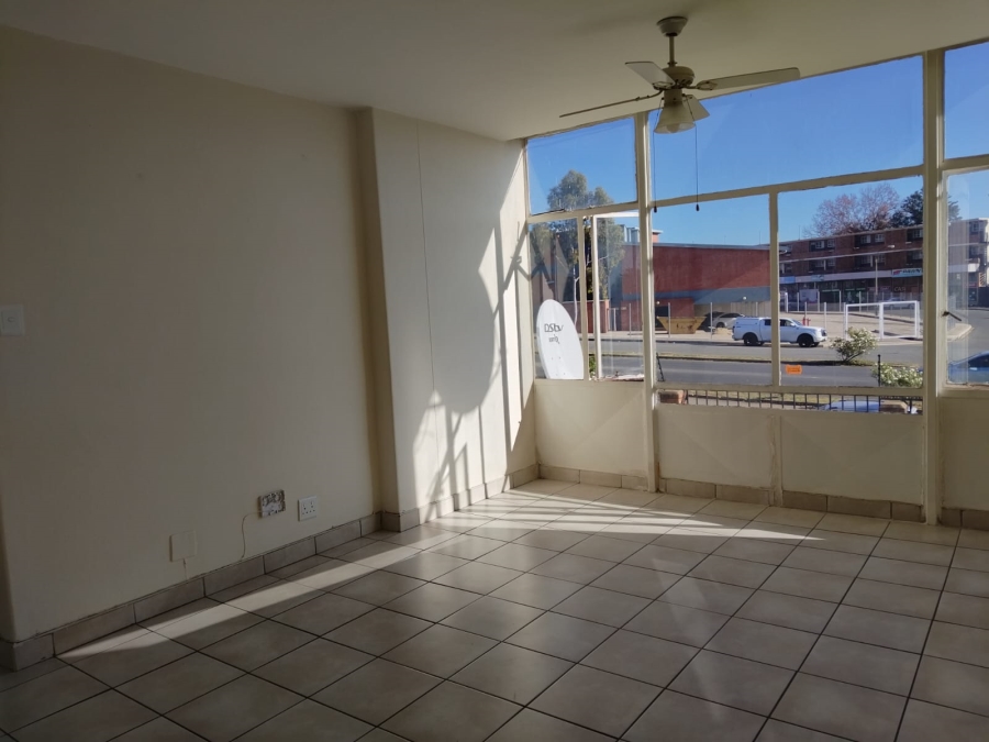 1 Bedroom Property for Sale in Kempton Park Ext 5 Gauteng