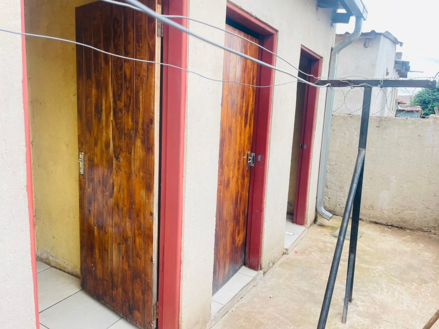 10 Bedroom Property for Sale in Soshanguve XX Gauteng