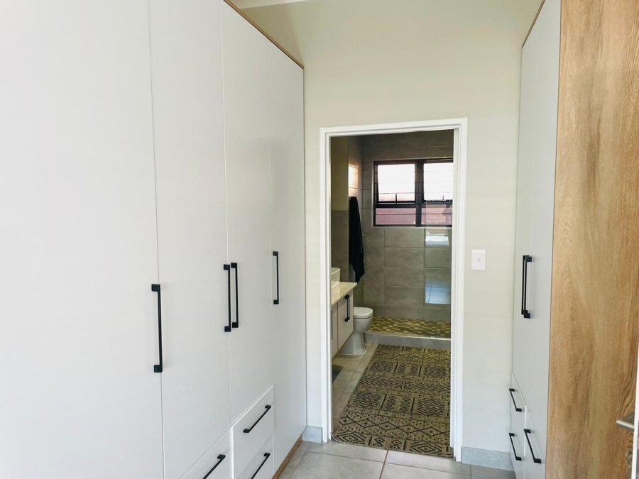 3 Bedroom Property for Sale in Olympus AH Gauteng