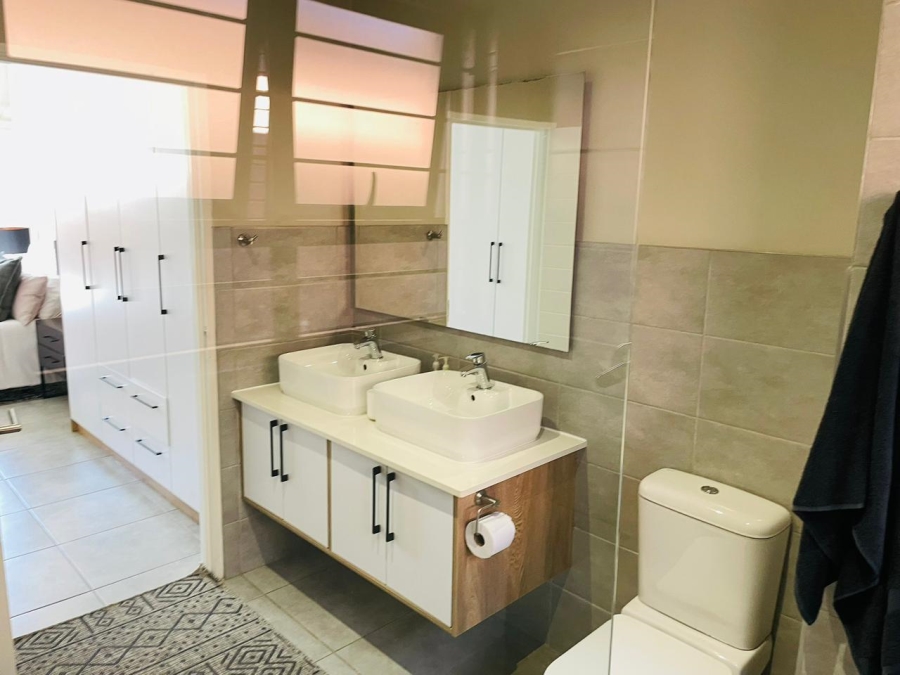 3 Bedroom Property for Sale in Olympus AH Gauteng