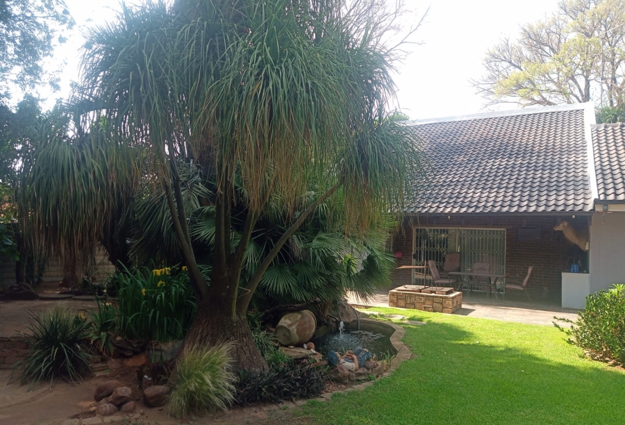 3 Bedroom Property for Sale in Selcourt Gauteng