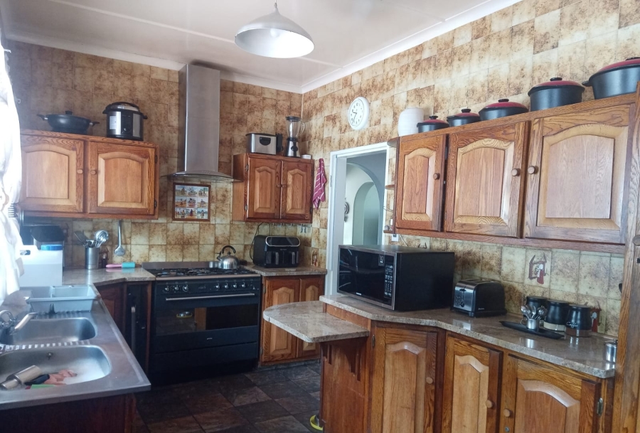 3 Bedroom Property for Sale in Selcourt Gauteng