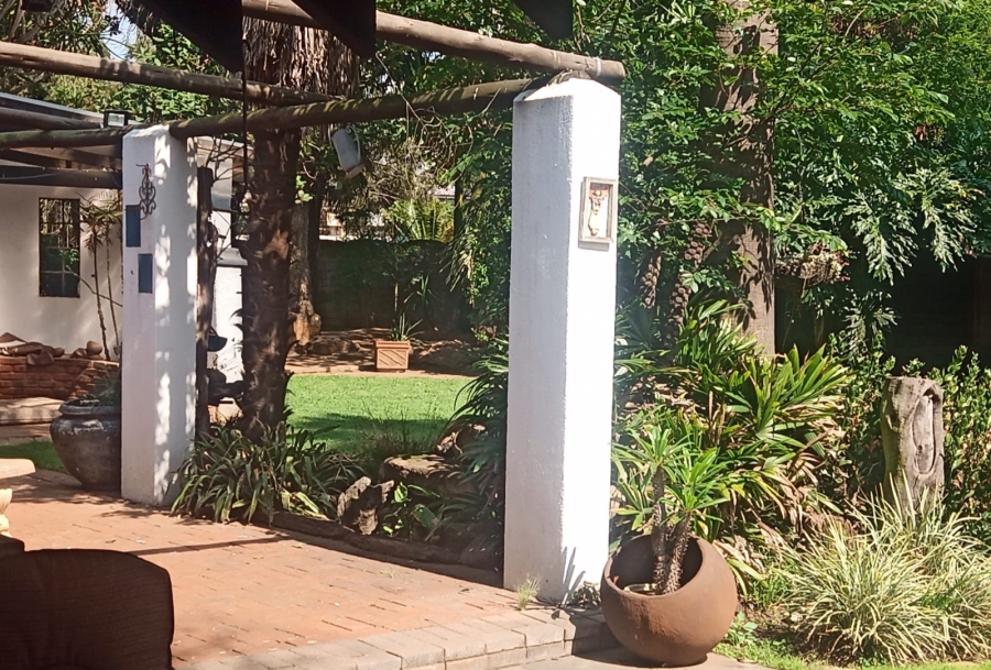 3 Bedroom Property for Sale in Selcourt Gauteng