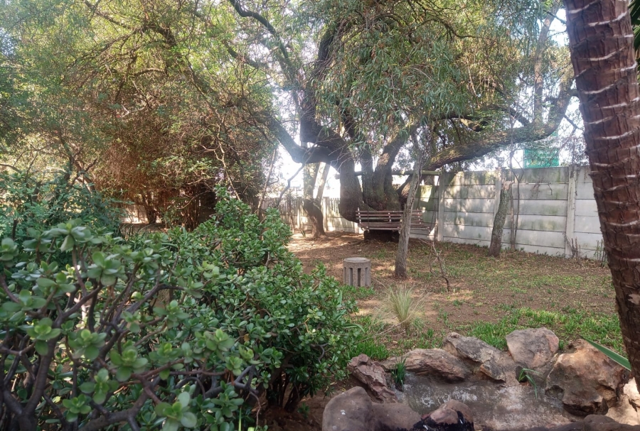 3 Bedroom Property for Sale in Selcourt Gauteng
