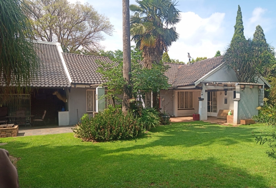 3 Bedroom Property for Sale in Selcourt Gauteng
