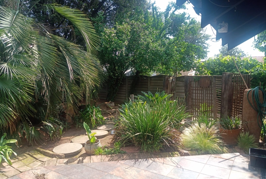 3 Bedroom Property for Sale in Selcourt Gauteng