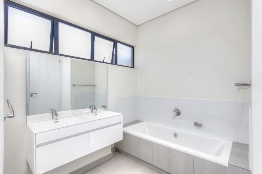 2 Bedroom Property for Sale in Morningside Gauteng