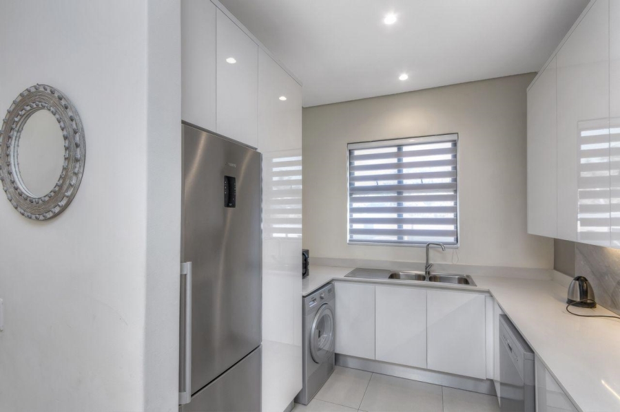 2 Bedroom Property for Sale in Morningside Gauteng