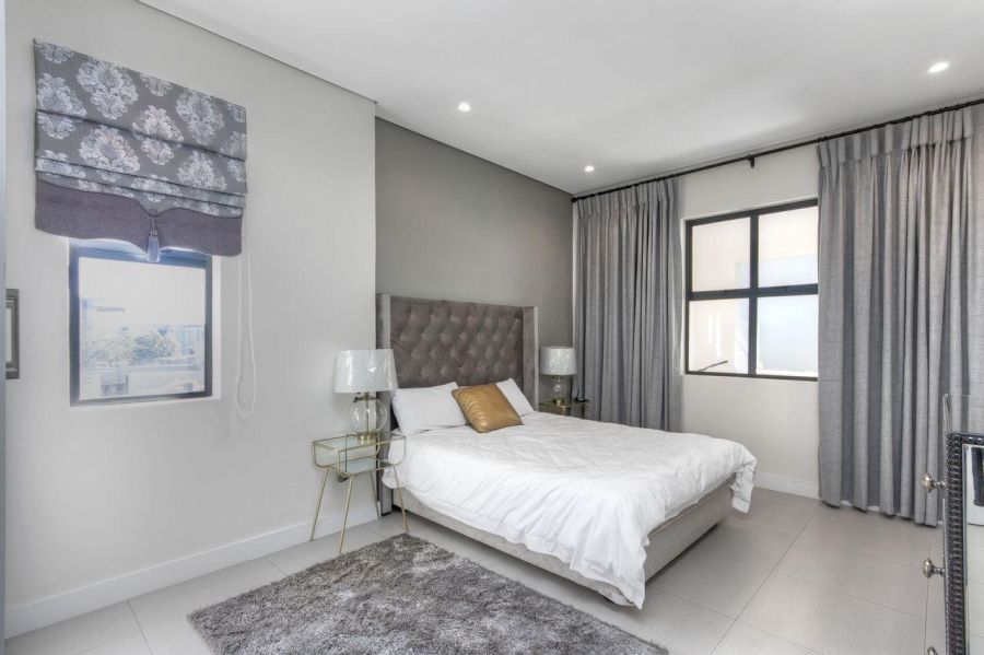 2 Bedroom Property for Sale in Morningside Gauteng