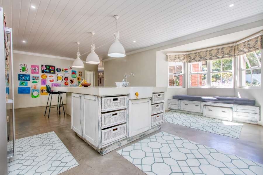 To Let 4 Bedroom Property for Rent in Bryanston Gauteng