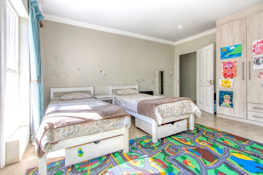 To Let 4 Bedroom Property for Rent in Bryanston Gauteng