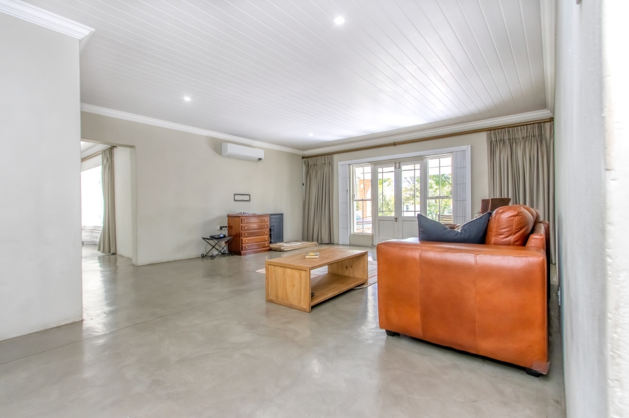To Let 4 Bedroom Property for Rent in Bryanston Gauteng