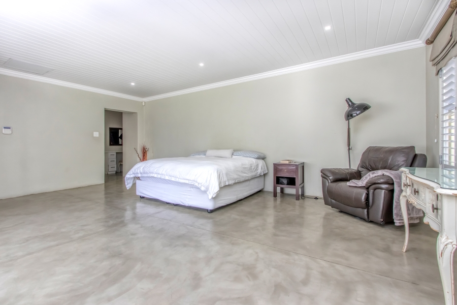 To Let 4 Bedroom Property for Rent in Bryanston Gauteng