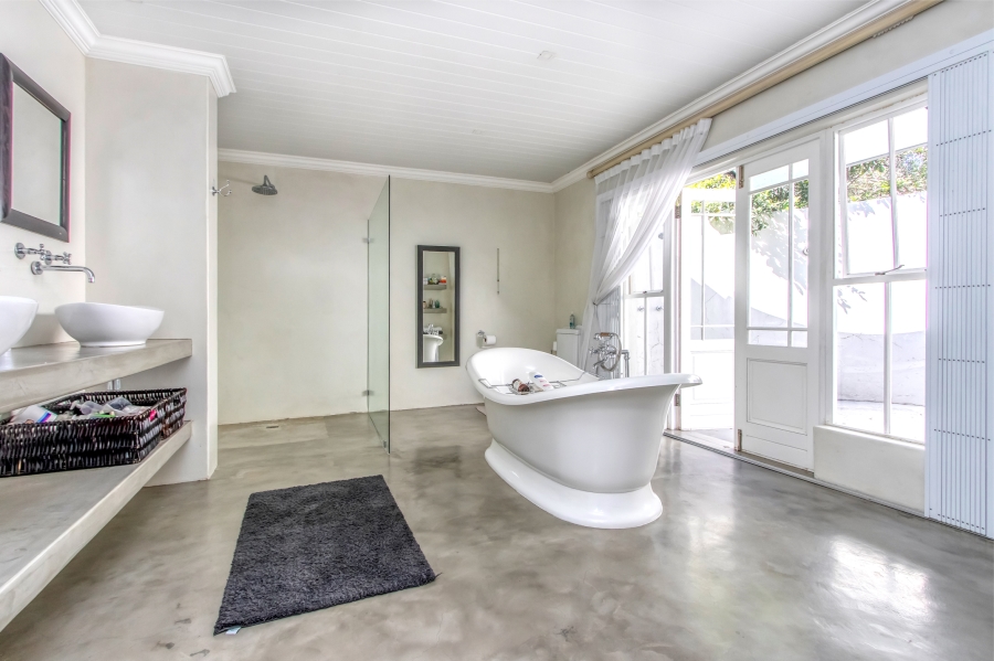 To Let 4 Bedroom Property for Rent in Bryanston Gauteng