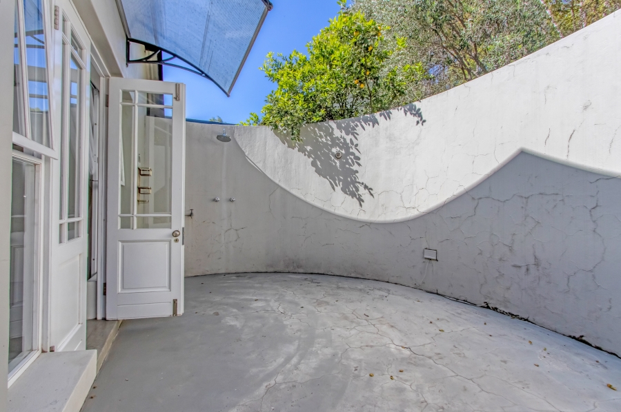 To Let 4 Bedroom Property for Rent in Bryanston Gauteng