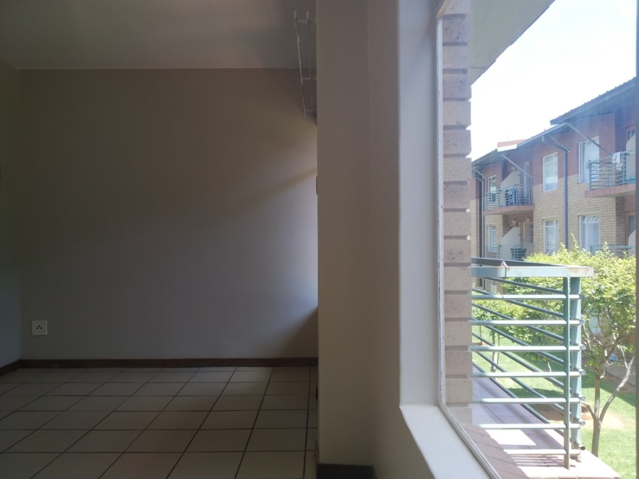 To Let 1 Bedroom Property for Rent in Braamfontein Werf Gauteng