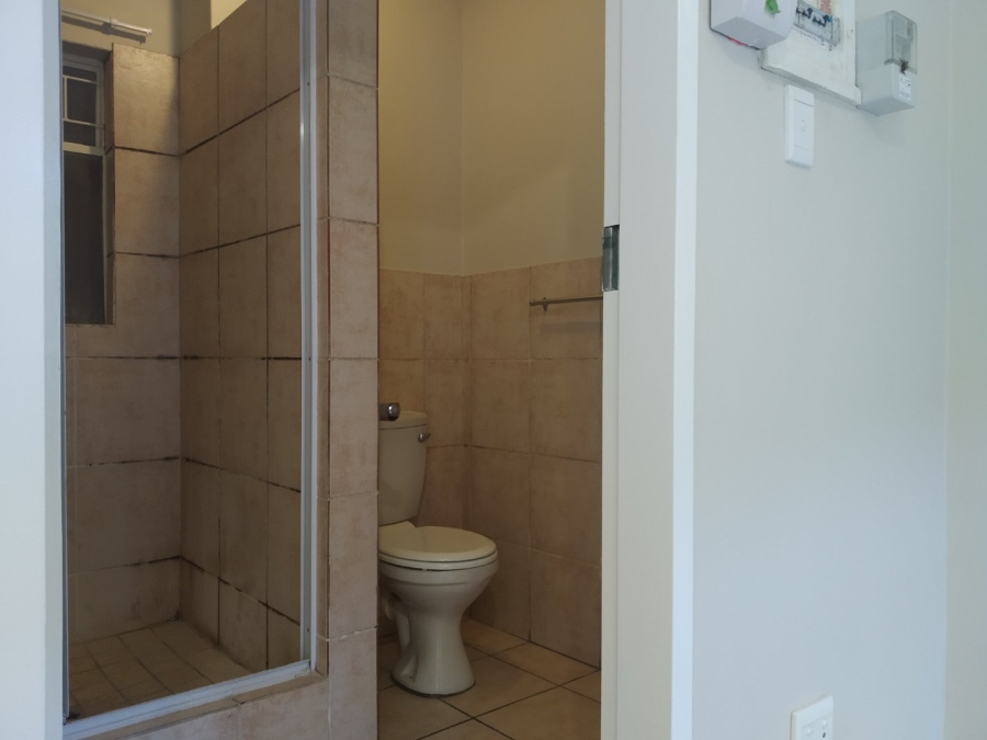 To Let 1 Bedroom Property for Rent in Braamfontein Werf Gauteng