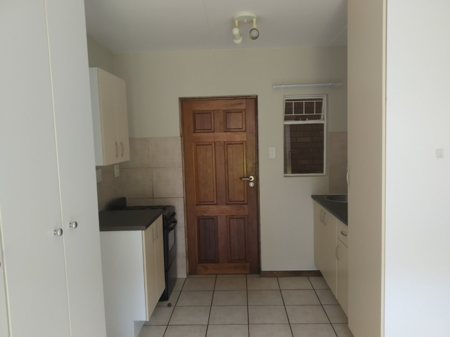 To Let 1 Bedroom Property for Rent in Braamfontein Werf Gauteng