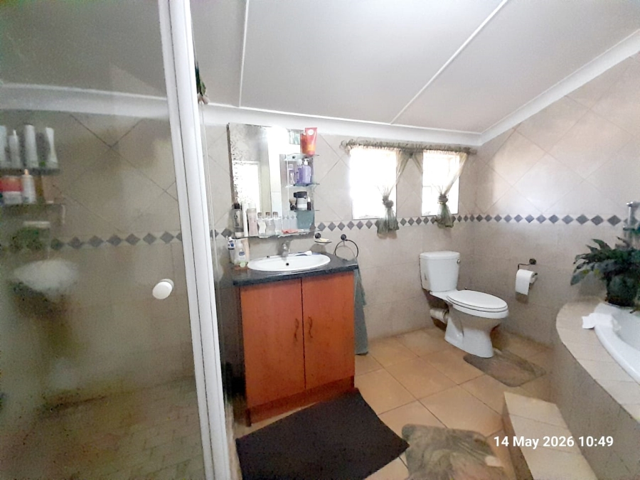 7 Bedroom Property for Sale in Pretoria North Gauteng