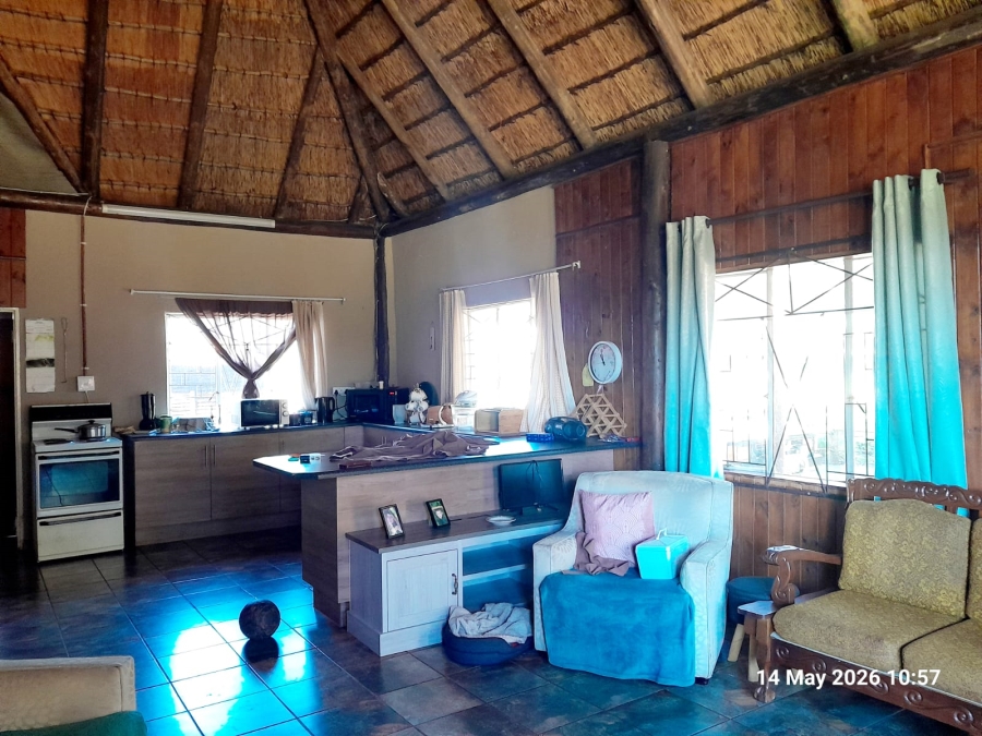 7 Bedroom Property for Sale in Pretoria North Gauteng