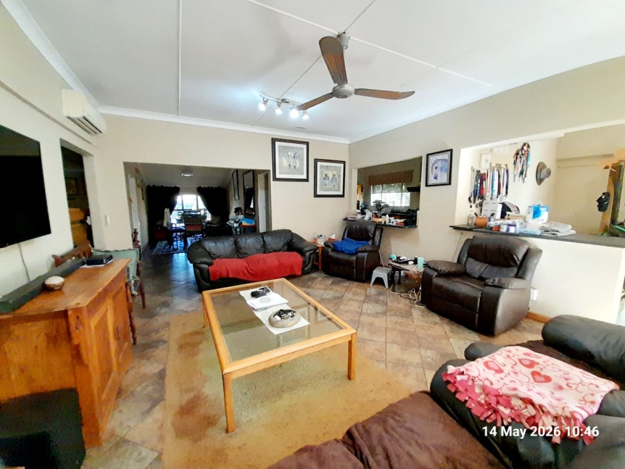 7 Bedroom Property for Sale in Pretoria North Gauteng