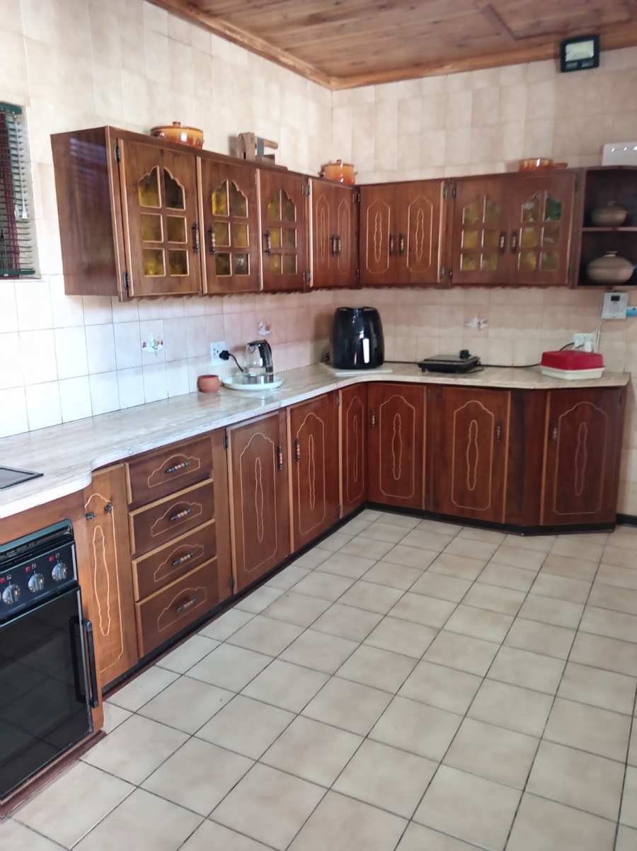 3 Bedroom Property for Sale in Vanderbijlpark SE 2 Gauteng