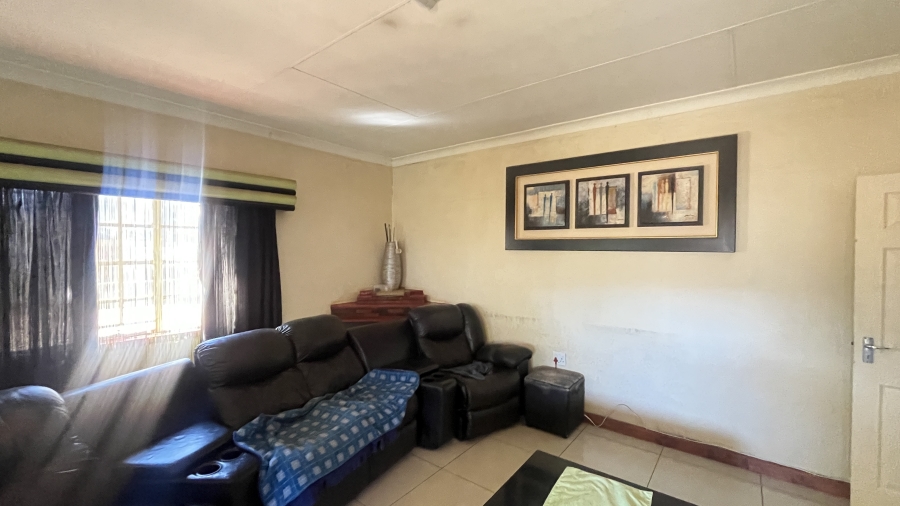 3 Bedroom Property for Sale in Bredell Gauteng