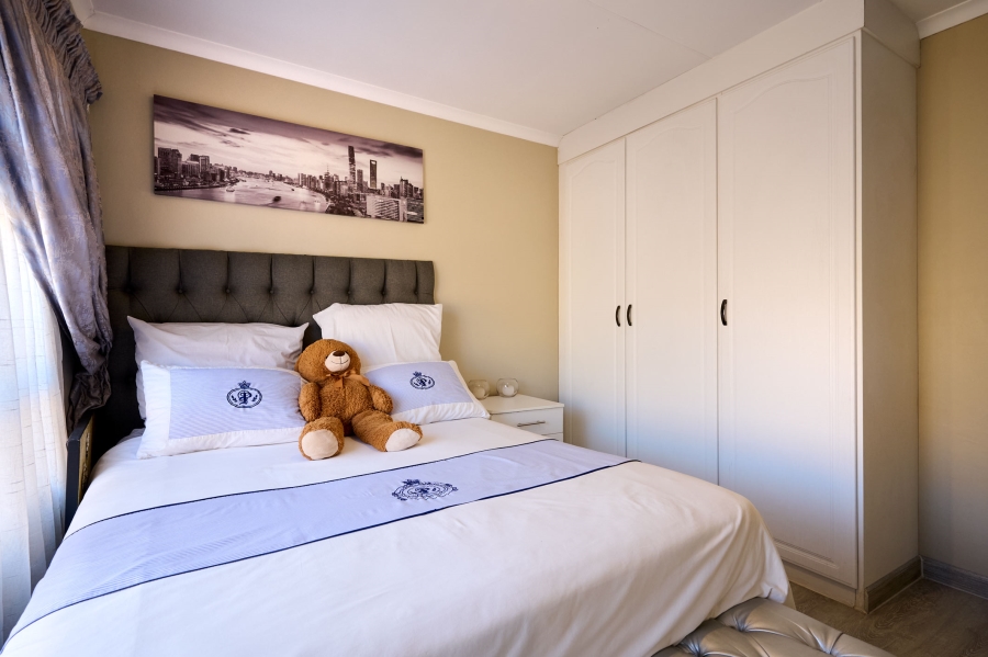 3 Bedroom Property for Sale in Noordwyk Gauteng