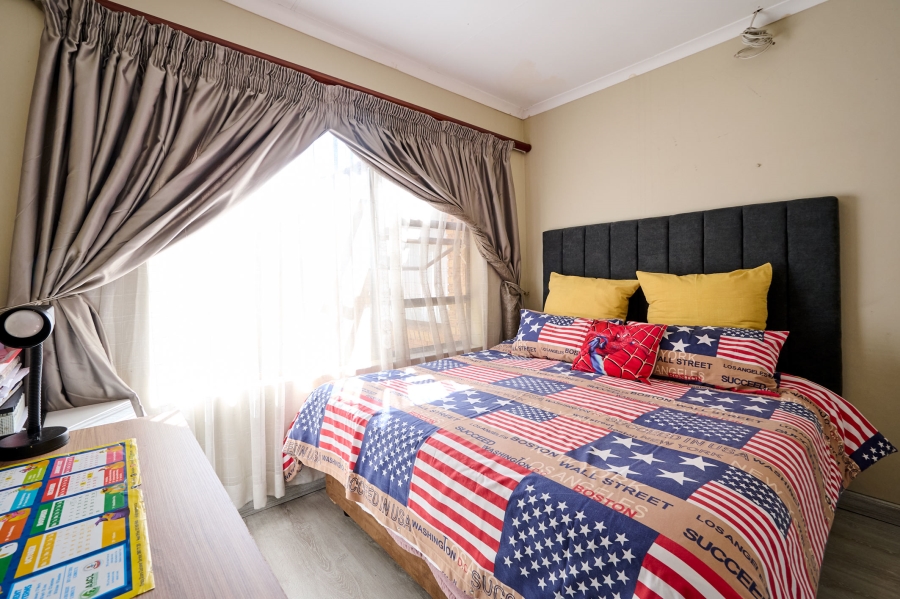 3 Bedroom Property for Sale in Noordwyk Gauteng