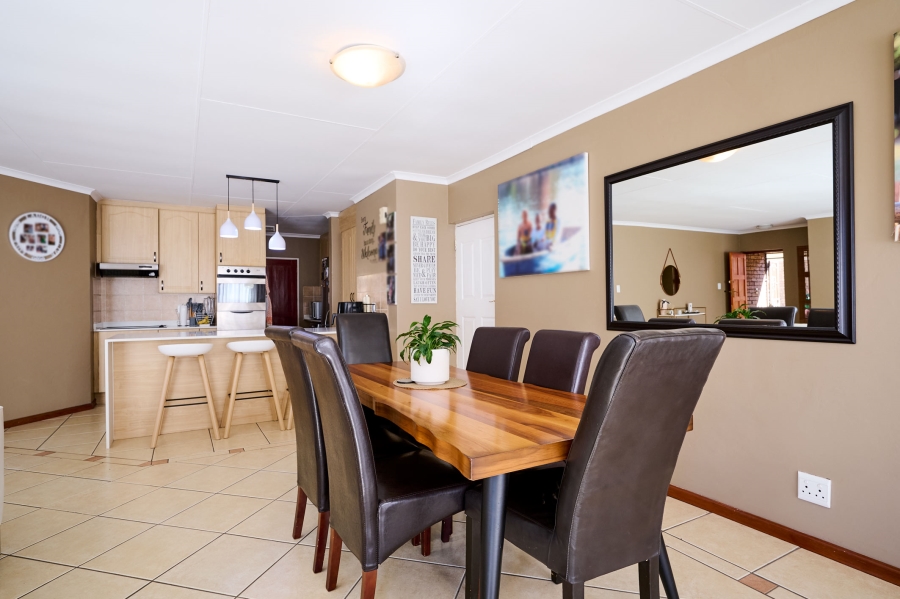 3 Bedroom Property for Sale in Noordwyk Gauteng