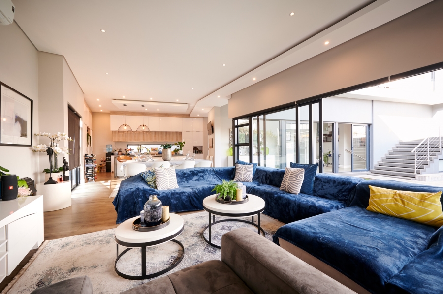 4 Bedroom Property for Sale in Waterfall Country Village Gauteng