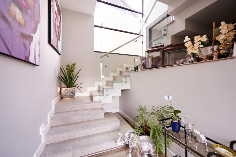 4 Bedroom Property for Sale in Waterfall Country Village Gauteng