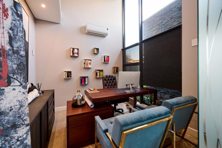 4 Bedroom Property for Sale in Waterfall Country Village Gauteng