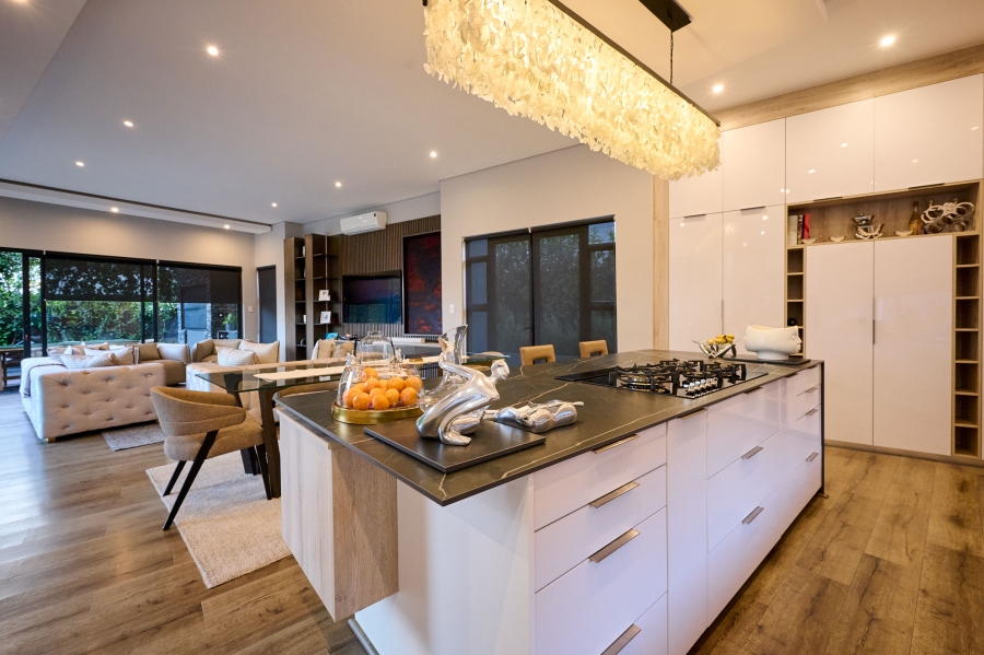 4 Bedroom Property for Sale in Waterfall Country Village Gauteng