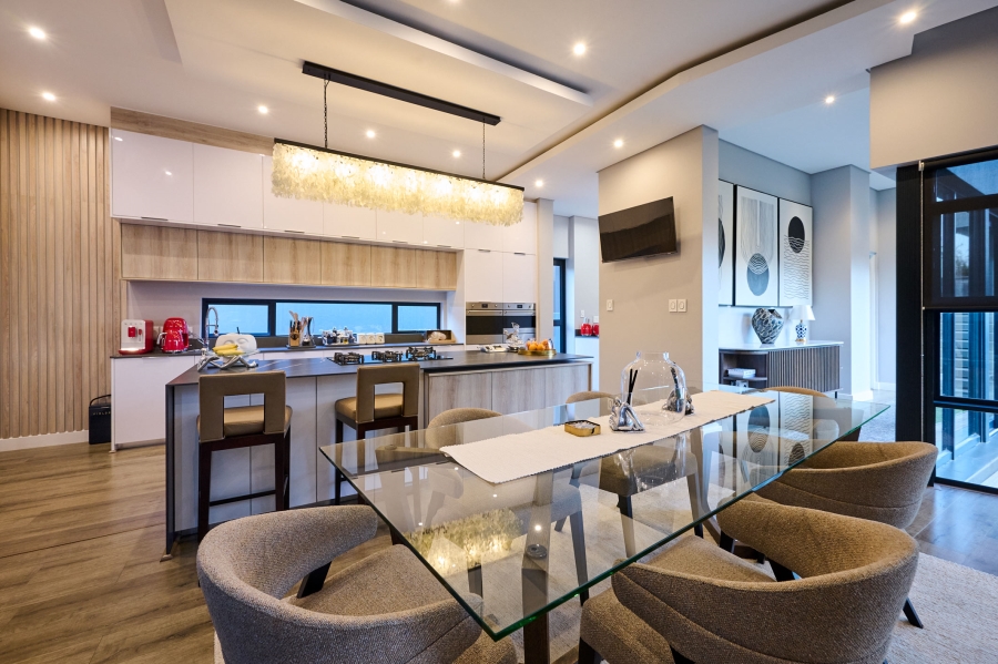 4 Bedroom Property for Sale in Waterfall Country Village Gauteng
