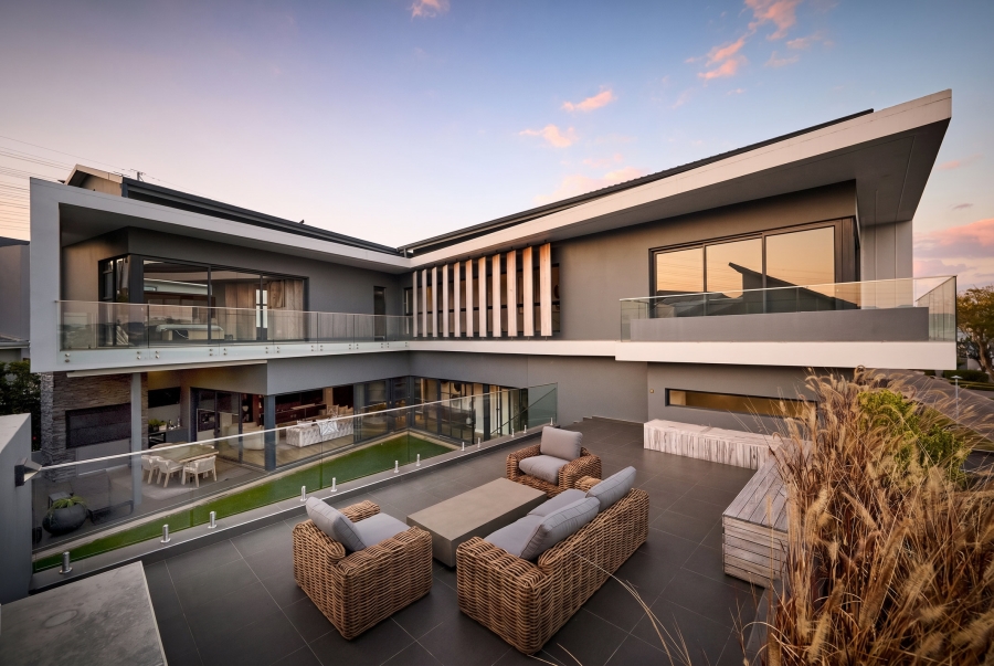 4 Bedroom Property for Sale in Waterfall Country Village Gauteng