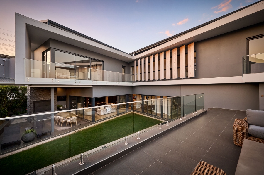 4 Bedroom Property for Sale in Waterfall Country Village Gauteng