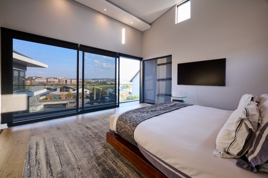 4 Bedroom Property for Sale in Waterfall Country Village Gauteng