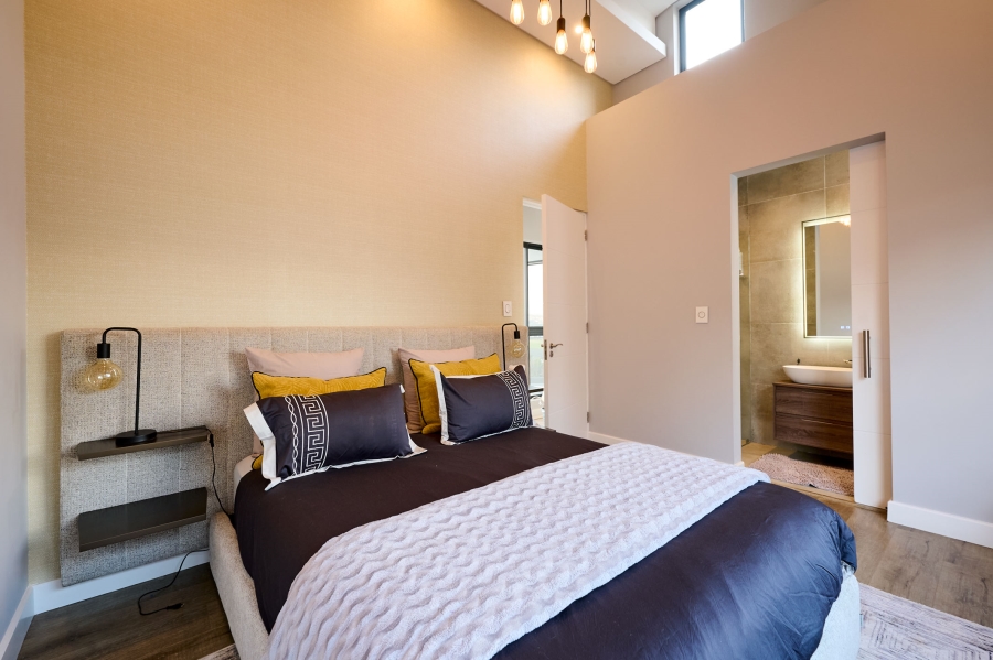 4 Bedroom Property for Sale in Waterfall Country Village Gauteng