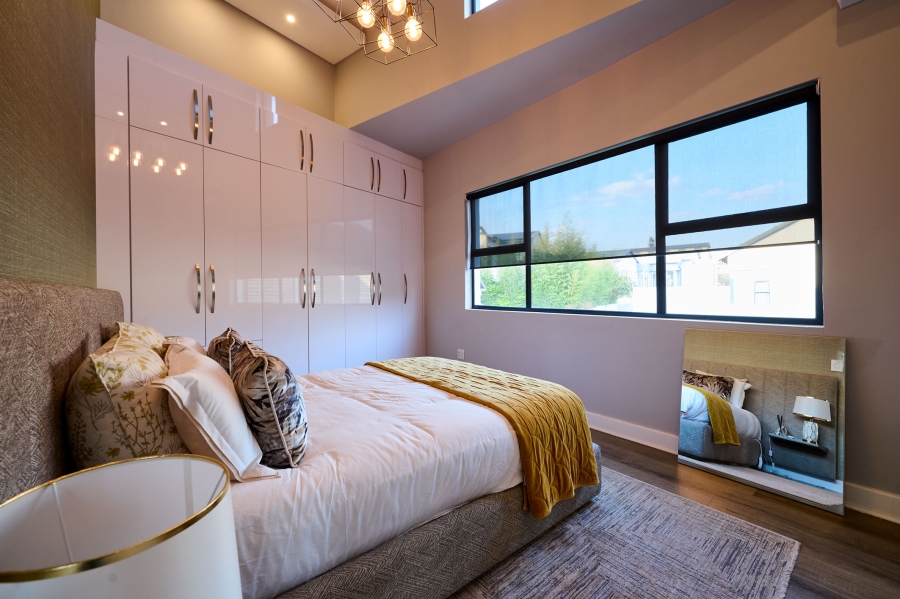 4 Bedroom Property for Sale in Waterfall Country Village Gauteng