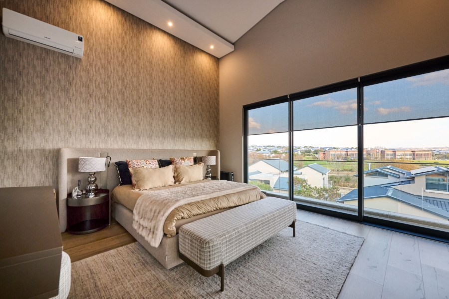 4 Bedroom Property for Sale in Waterfall Country Village Gauteng